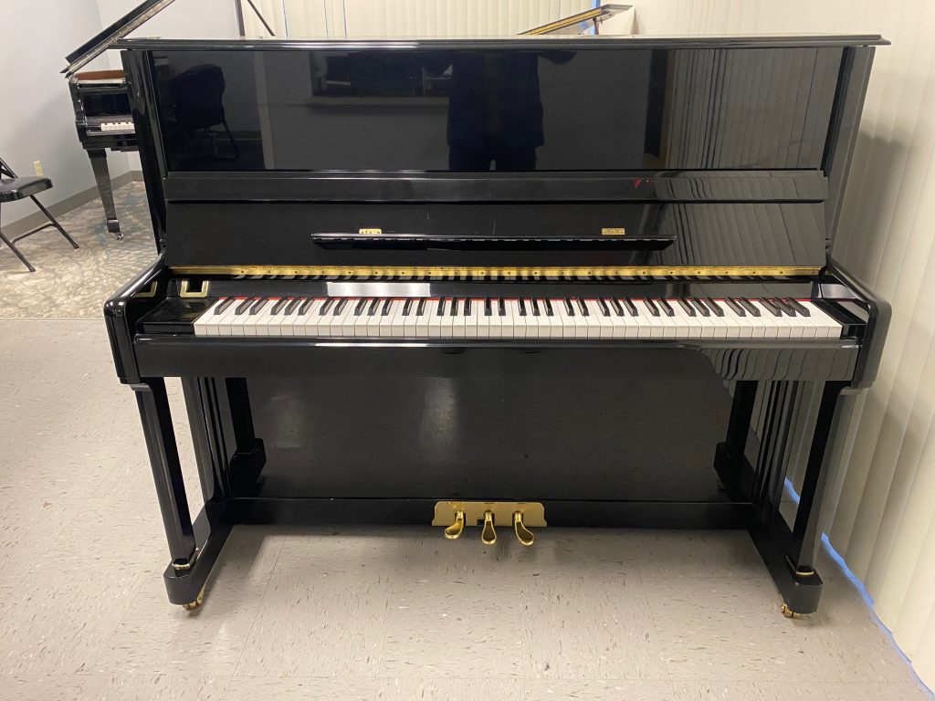 Palatino upright Piano